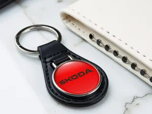 Skoda Portachiavi A Anello In Pelle Design Top Bordo Lusso